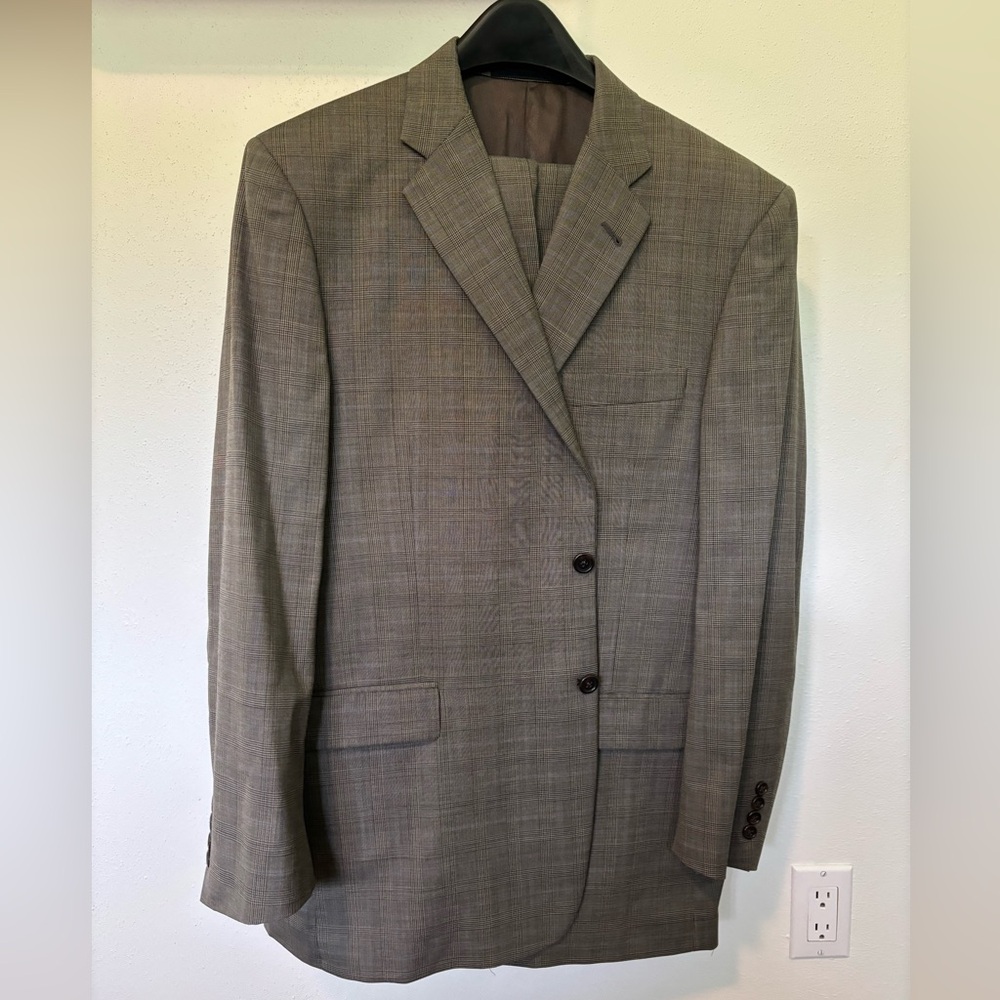 Burberry Brown Suit 44R